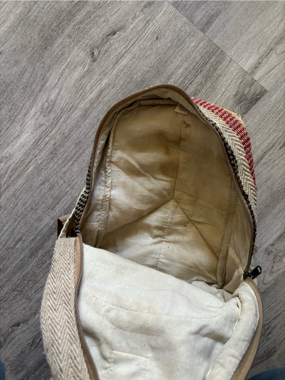 Hemp Backpack - Picture 3 of 4